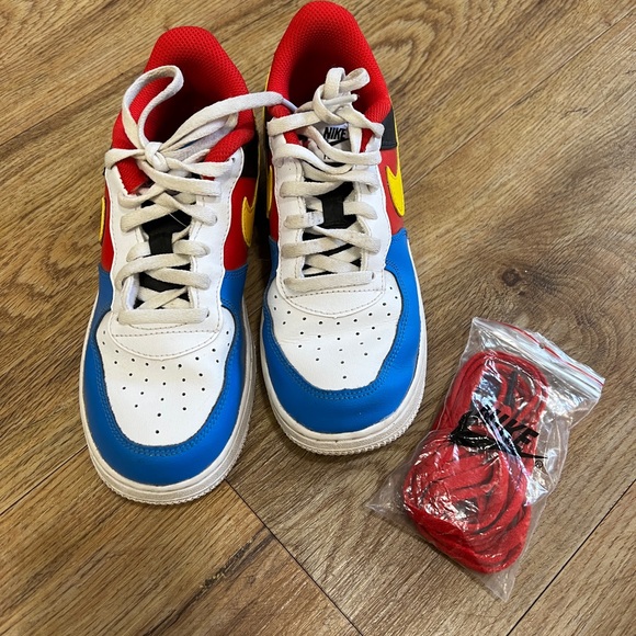 UNO x Air Force 1 Low '50th Anniversary' - Picture 3 of 5